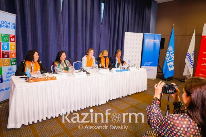 Певица Манижа прибыла в Алматы в рамках глобальной кампании против гендерного насилия
