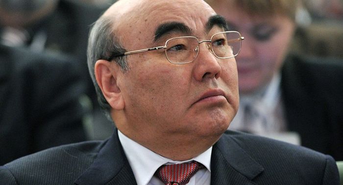 С экс-президента Кыргызстана Аскара Акаева сняли все обвинения