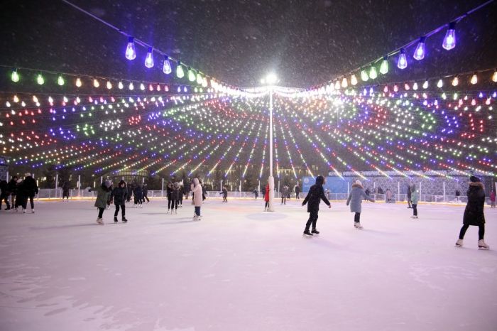 Сколько казахстанцы отдохнут на Новый год и Рождество 