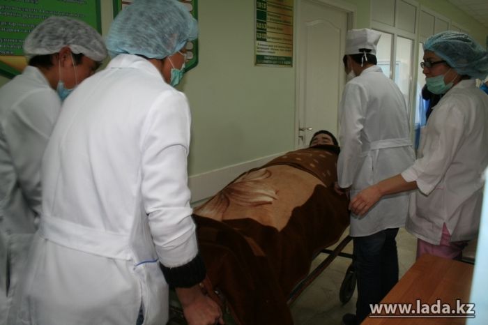 Рассказывают потерпевшие и врачи центральной больницы Жанаозена (ВИДЕО)