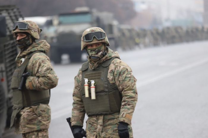 Что происходит на площади Республики в Алматы 