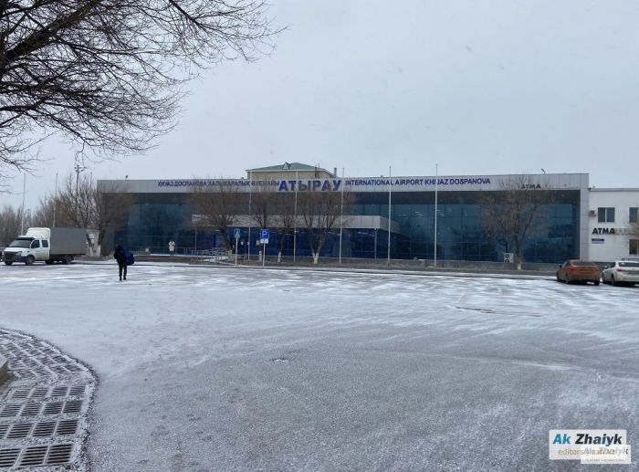 Ночных пассажиров разрешили встречать родственникам