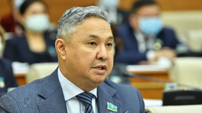 Перуашев поднял вопрос о частной монополии на подъездные ж/д пути 