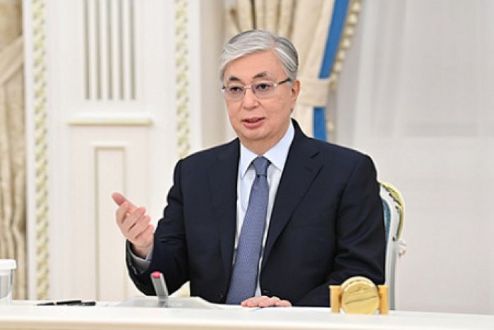 Токаев: Давайте не будем забывать об исторических заслугах Назарбаева