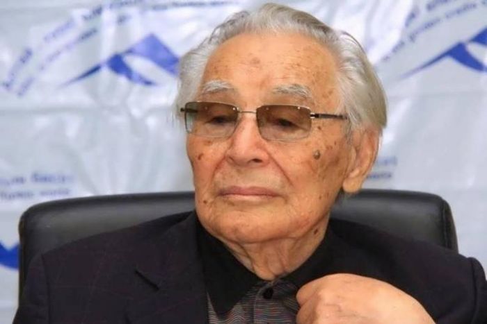 Умер известный казахстанский писатель Абдижамил Нурпеисов 