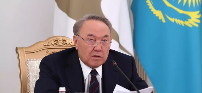 Три главных требования касательно Назарбаева выдвинул на митинге в Алматы Абилов 
