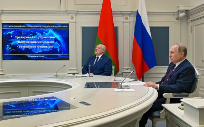 На учениях с Путиным запустили «Искандер», «Циркон» и «Синеву» 