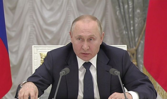 Путин заявил о вынужденном характере военной операции на Украине 