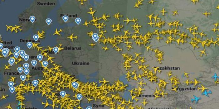 «В Актау не дают разрешения» – российские туристы возмущены закрытием неба над Европой 