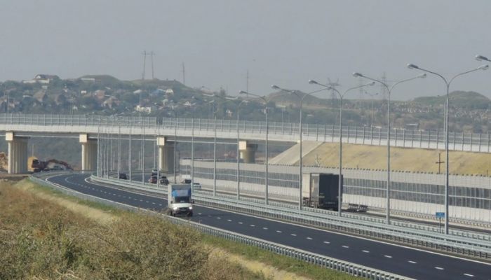 Застрявшие в Украине 50 дальнобойщиков просят власти Казахстана помочь им с выездом 