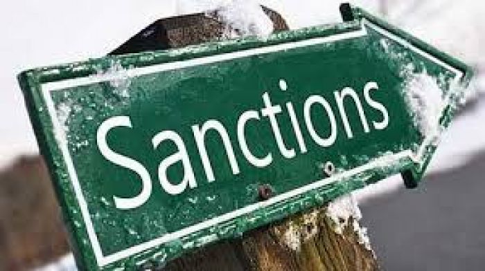 Досым Сатпаев: волна санкций накроет и Казахстан 