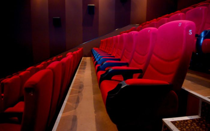 Kinopark и Kinoplex с 1 апреля приостанавливают свою работу