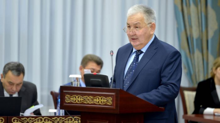 Освобождён от должности судья Верховного суда Мейрам Жангуттинов 
