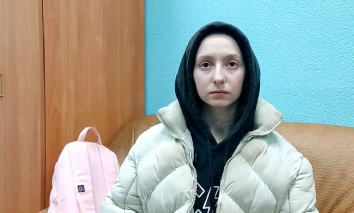 Видео с украинской беженкой, рассказывающей о зверствах «Азова», сняла ФСБ 