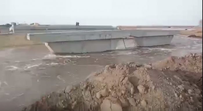 Участок трассы Актобе - Астрахань затопило талыми водами 