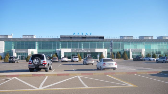 Аэропорт Актау переносит авиарейсы 