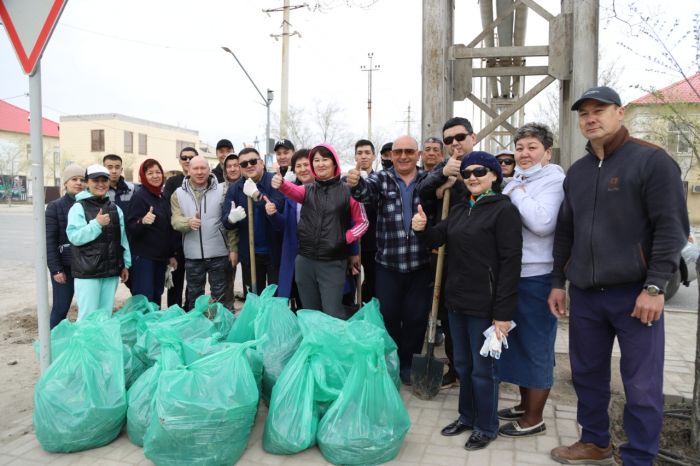 130 кубометров мусора собрано работниками АНПЗ за апрельские субботники