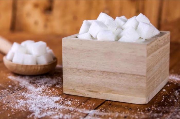 Казахстан вводит запрет на вывоз сахара 