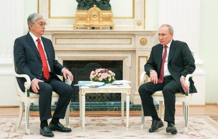 ​Токаев провел встречу с Путиным