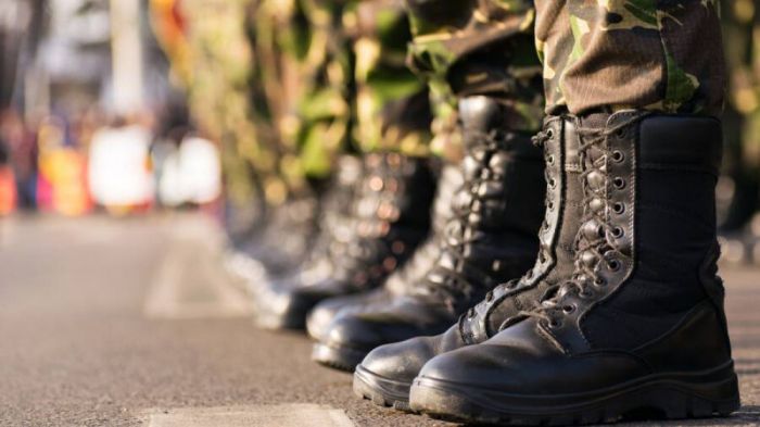 «Разговаривал с собой»: Минобороны об информации о возможном психическом расстройстве солдата в Актау 