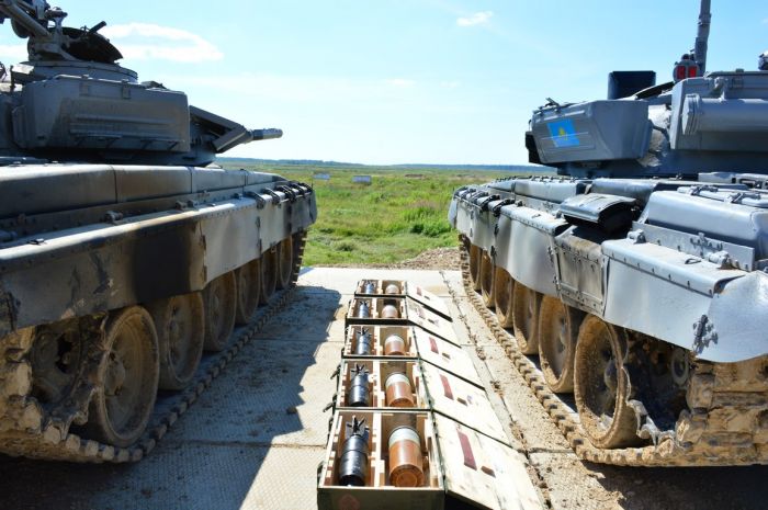 Старые двигатели для танков поставляли в войсковые части Казахстана - АФМ 