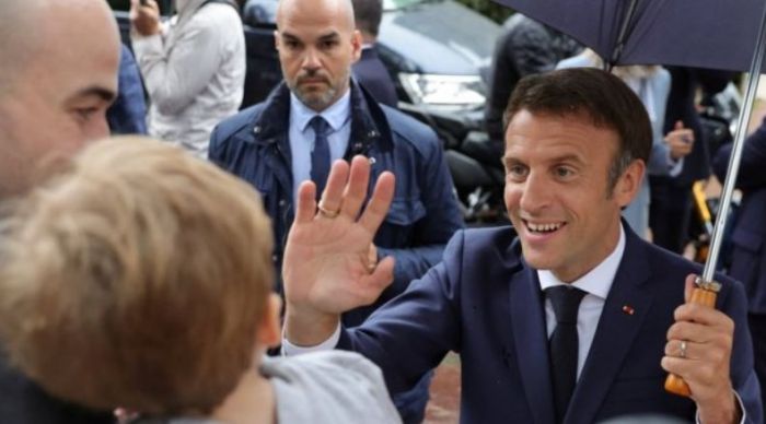 Коалиция президента Франции Макрона потеряла абсолютное большинство в парламенте 