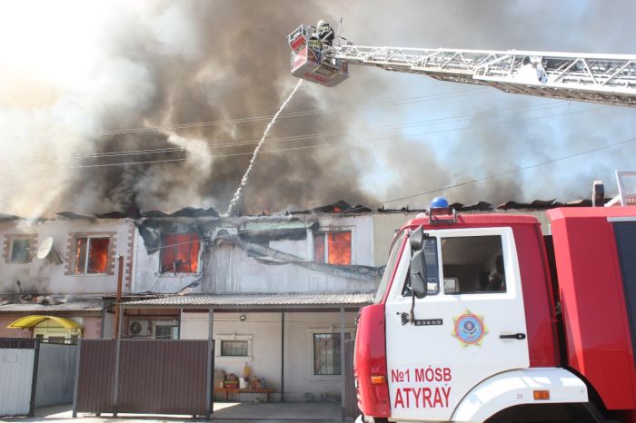 Пожар в ЖК «Гаухартас»: все успели выскочить на улицу