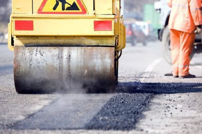 В Казахстане возбудили уголовные дела по фактам приёмки плохо отремонтированных дорог 