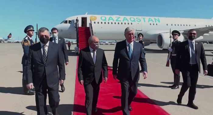 Токаев прибыл с официальным визитом в Азербайджан