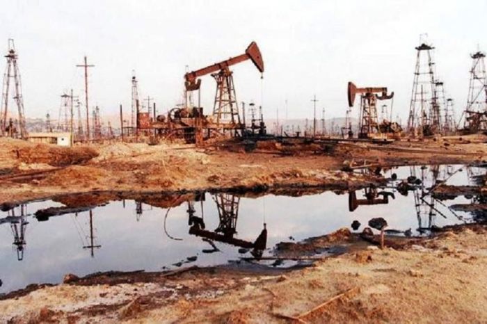 «То вскипают, то клокочут»: старые нефтяные скважины отравляют Западный Казахстан