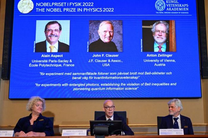 Нобелевскую премию дали физикам, заложившим фундамент квантового интернета будущего 