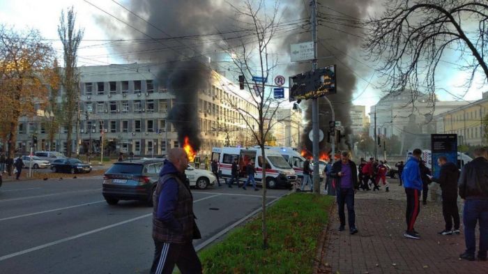 Взрывы в центре Киева, есть жертвы 