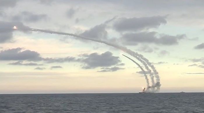 Россия продолжает ракетную атаку на Украину: 10 ракет запущены из района Каспийского моря 