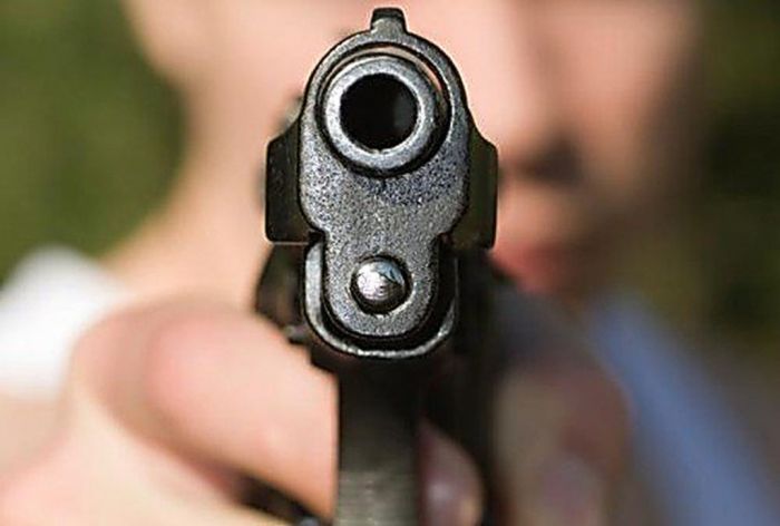  Стрельба на молодёжной «разборке» в пригороде: один убит, двое ранены