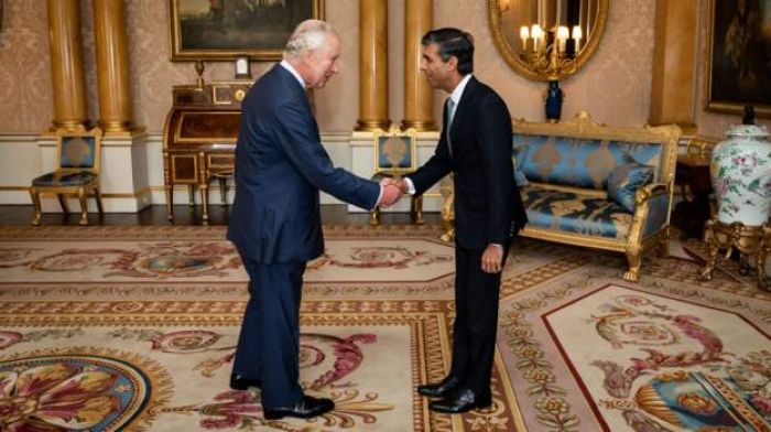 Риши Сунак официально вступил в должность премьер-министра Великобритании 