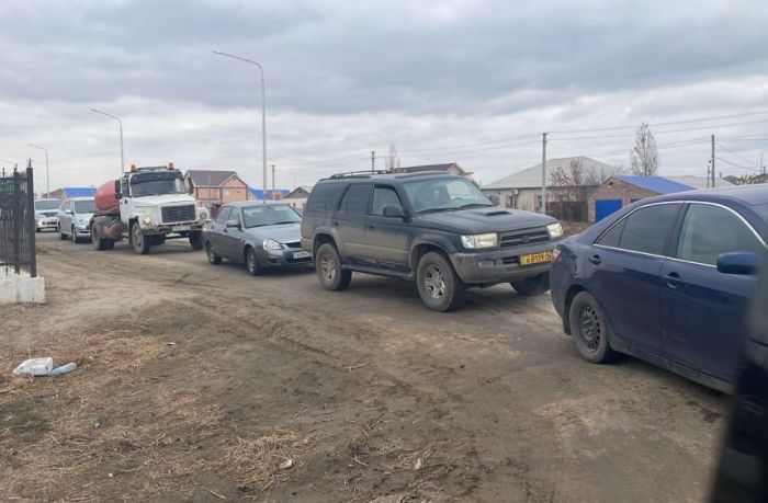 В Атырау – дефицит газа на автозаправках 