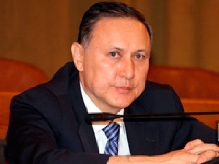 Экс-глава таможенного комитета страны арестован за взятку