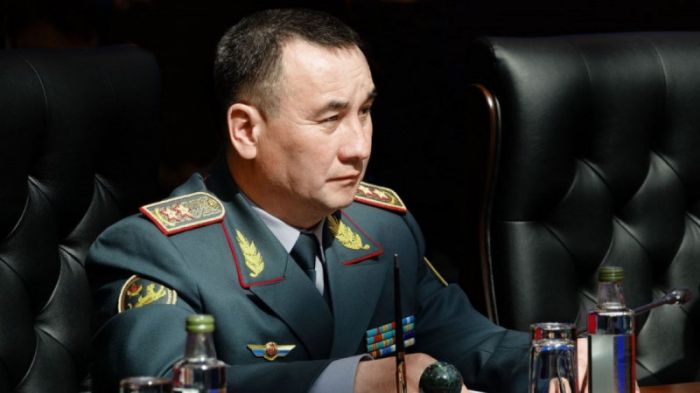 Экс-министр обороны Бектанов отдавал незаконные приказы - генпрокурор