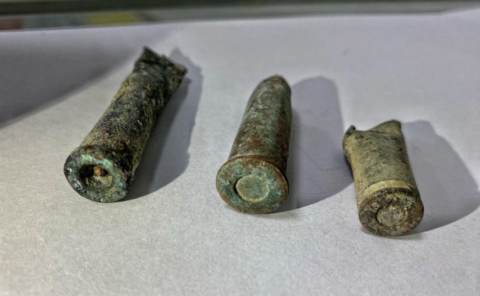 Там и патроны от винтовки времён Гражданской, и монеты Золотой Орды 