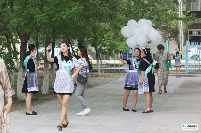 «Последний звонок» для школьников Казахстана перенесли на 1 июня 