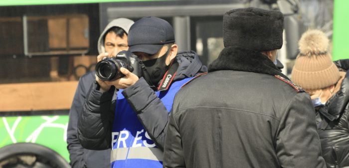 Власти Казахстана должны тщательно расследовать волну нападений на журналистов – КЗЖ 