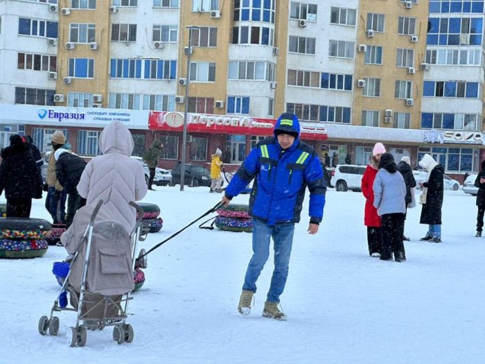 Снег в Атырау