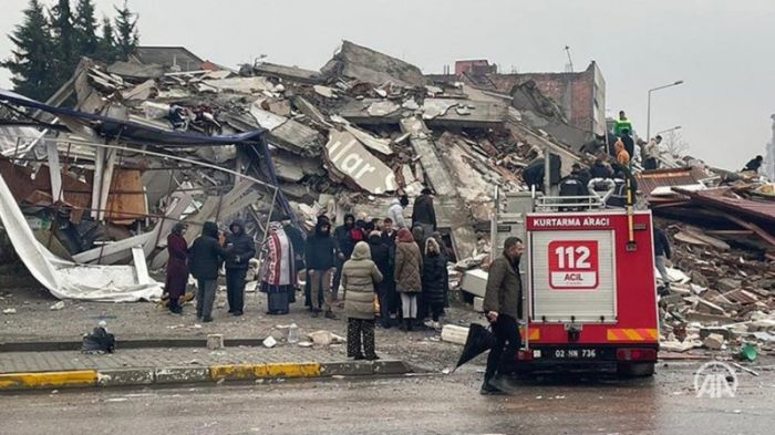 Новое землетрясение произошло в центре Турции 