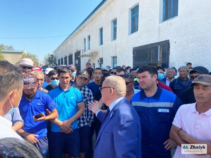 ​Ревизоры проверяют качество теплоснабжения в Атырау