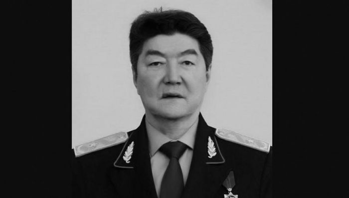 Прокурор Туркестанской области умер в рабочем кабинете 