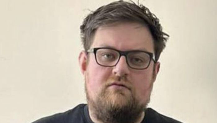 Мать Клебанова просит подвергшихся атакам журналистов простить ее сына 