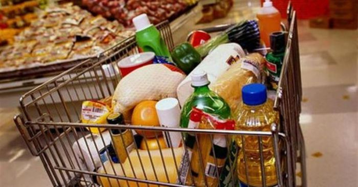 Шесть социально значимых продуктов подешевели за неделю в Казахстане