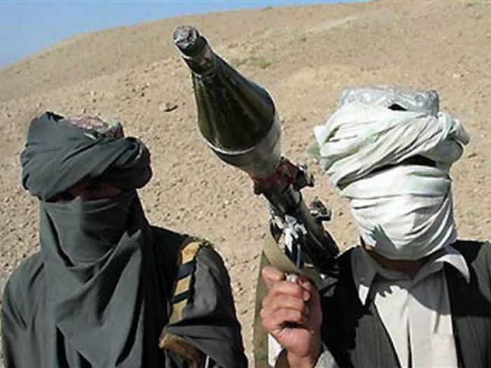 "Талибан" призвал мстить иностранцам за сожжение Корана