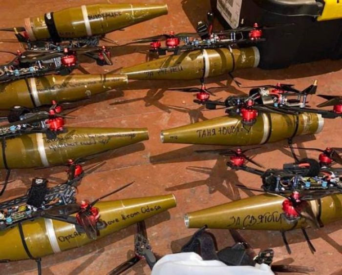 Forbes: российская армия готовится к отражению налета 50 тысяч украинских дронов