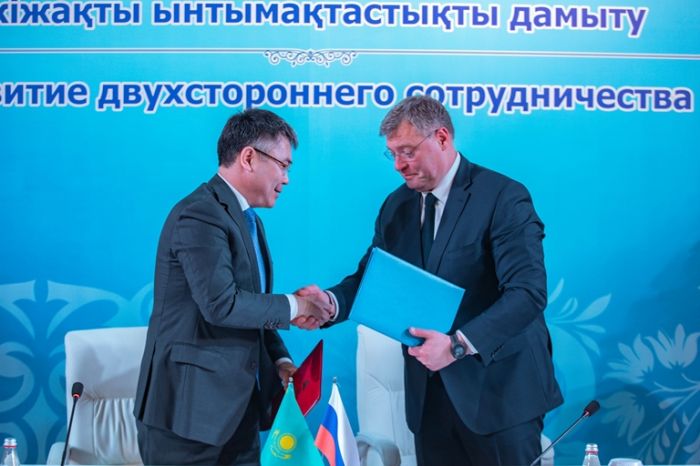 Серик Шапкенов встретился с губернатором Астраханской  области